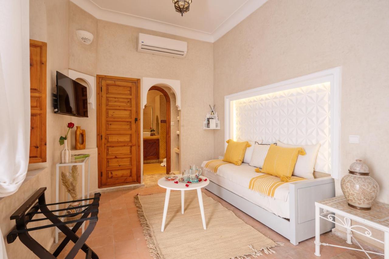 Riad Dar Azal Marrakesh Bagian luar foto